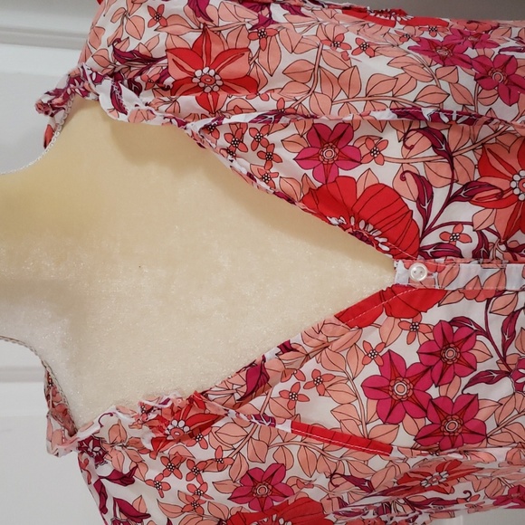 Old Navy Top - Picture 3 of 7